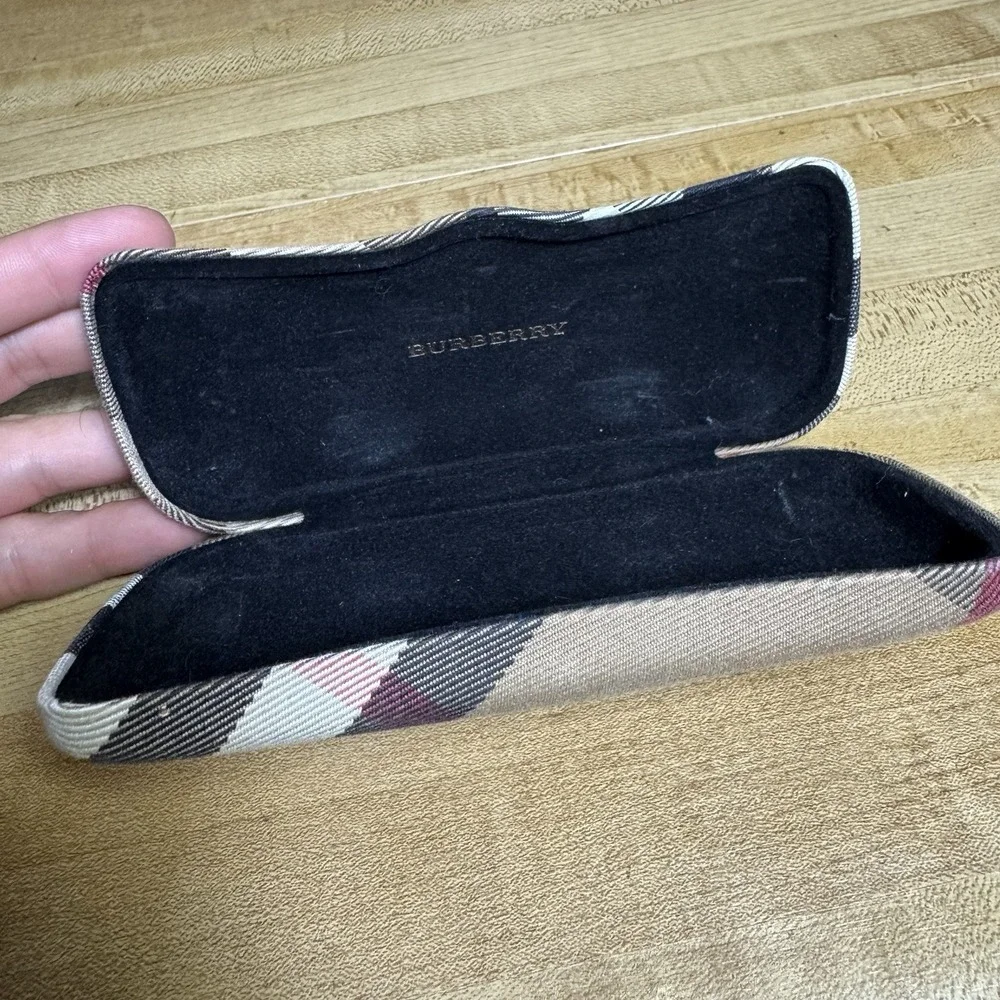 Burberry Hard Eye Glasses Case Classic Plaid Made in Italy Clamshell